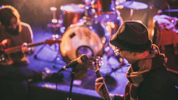 Hiring a Live Wedding Band